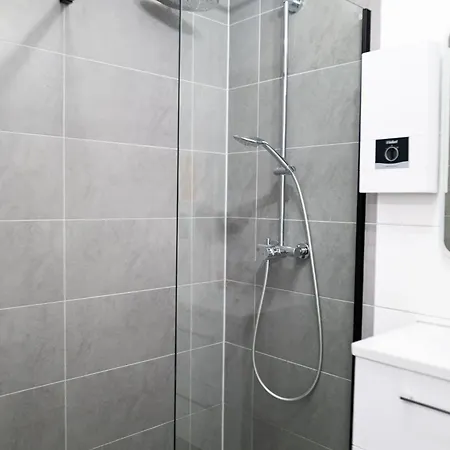 #611 Stilvolle Und Komfortable In Appartamento *