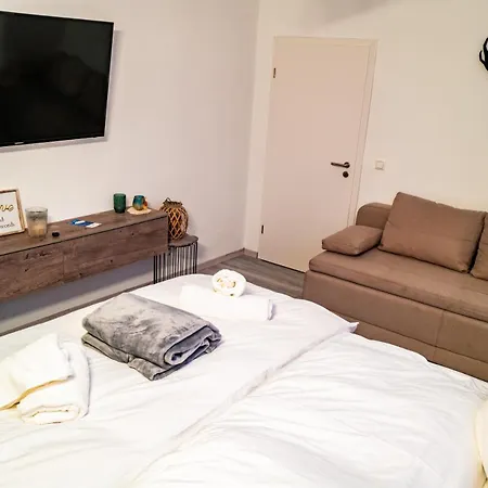 #611 Stilvolle Und Komfortable In 埃森