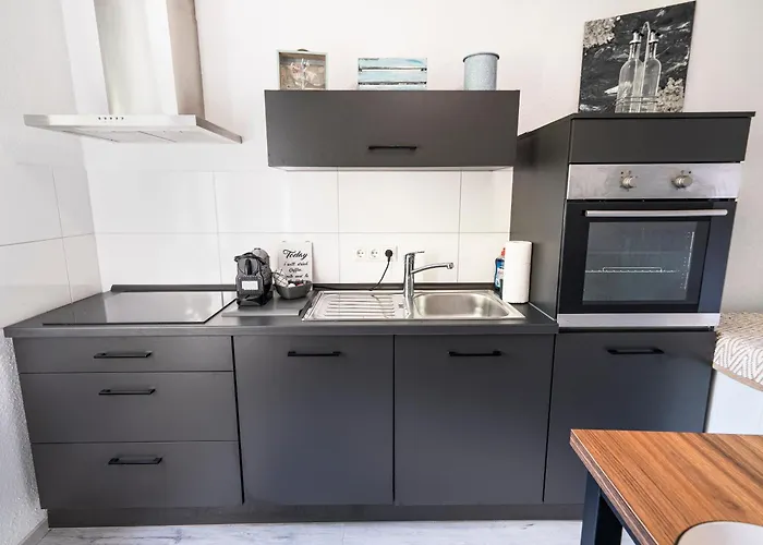 #611 Stilvolle Und Komfortable In * Essen